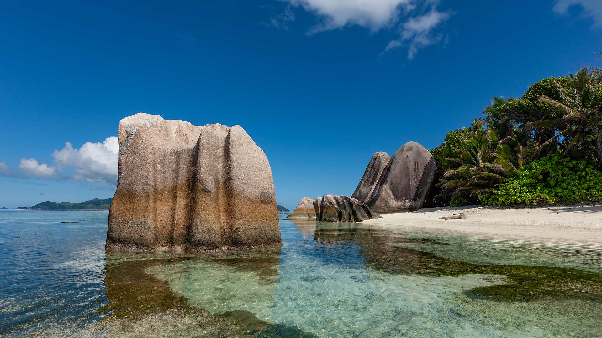 Seychelles Island Escape: A 6-Day Granite & Turquoise Retreat with Wylda Safaris